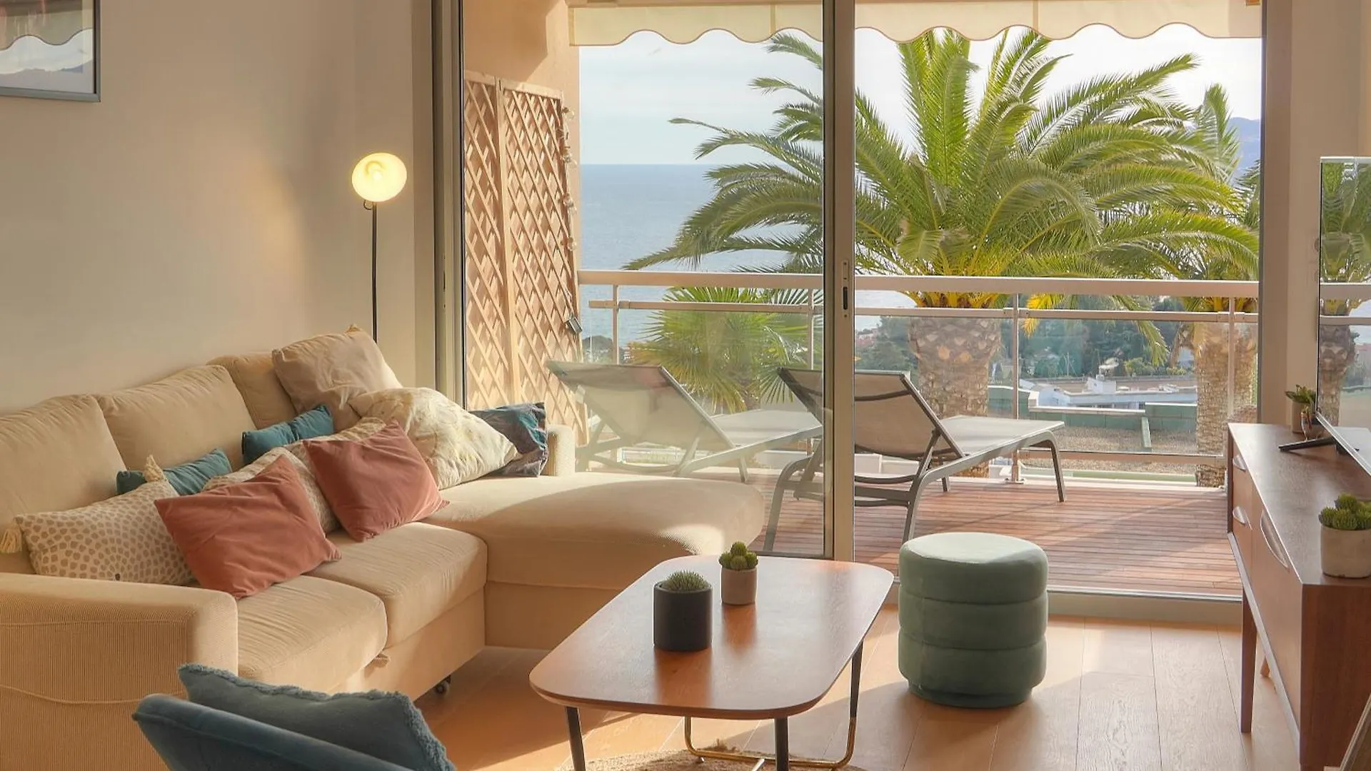 Aure-Parking-Piscine-Terrasse-Vca Apartment Cannes 0*,