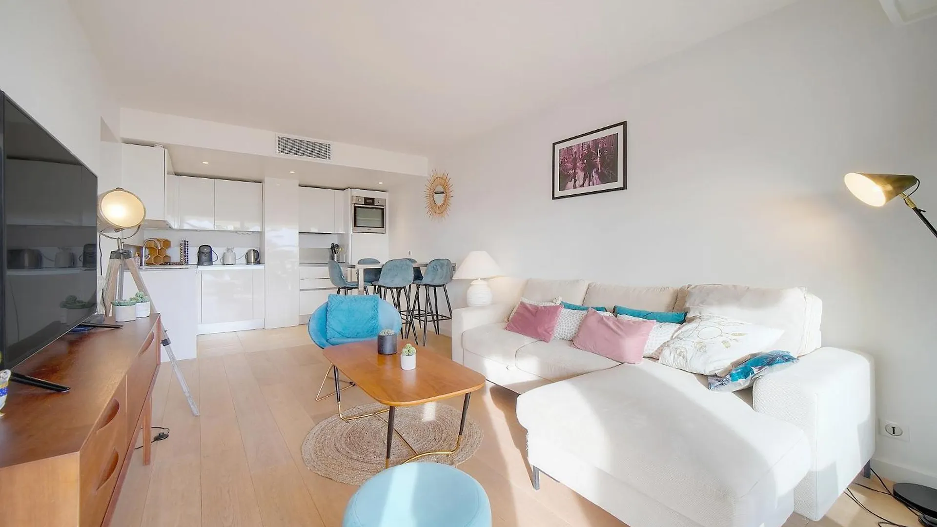 Aure-Parking-Piscine-Terrasse-Vca Apartment Cannes France
