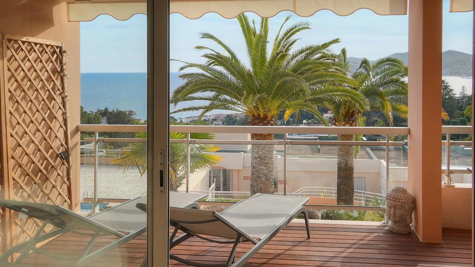 Aure-Parking-Piscine-Terrasse-Vca Apartment Cannes